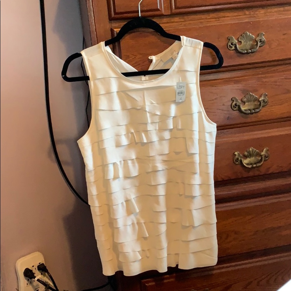 Loft scalloped dressy tank, size L (petite)